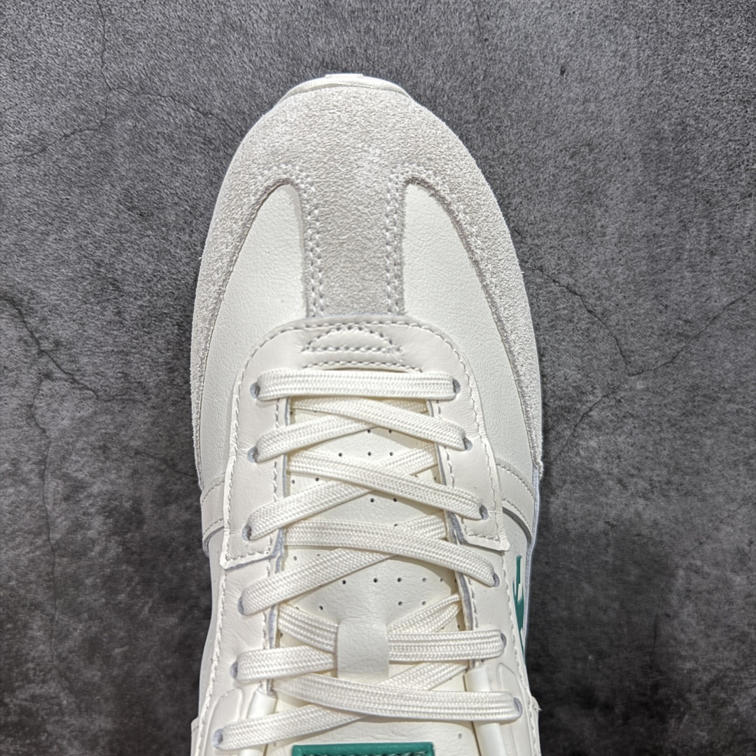 图片[5]-【纯原头层版】迪桑特DESCENTE Chron TRAINER 白绿皮内里 市面最优品质 区别市场版本 DESCENTE（迪桑特）创立于1935年，品牌名取自法语词汇，意为“滑降”。品牌箭头标识代表滑雪的三种技术“高速直线滑行”、“穿越”和“侧滑”，也寓意品牌在打造高端专业运动产品中不断追求完美的创新精神，致力于成为中国高端专业滑雪、综训、女子、铁人三项、高尔夫的第一品牌。 尺码：36 36.5 37 38 38.5 39 40 40.5 41 42 42.5 43 44 44.5 45-选品中心