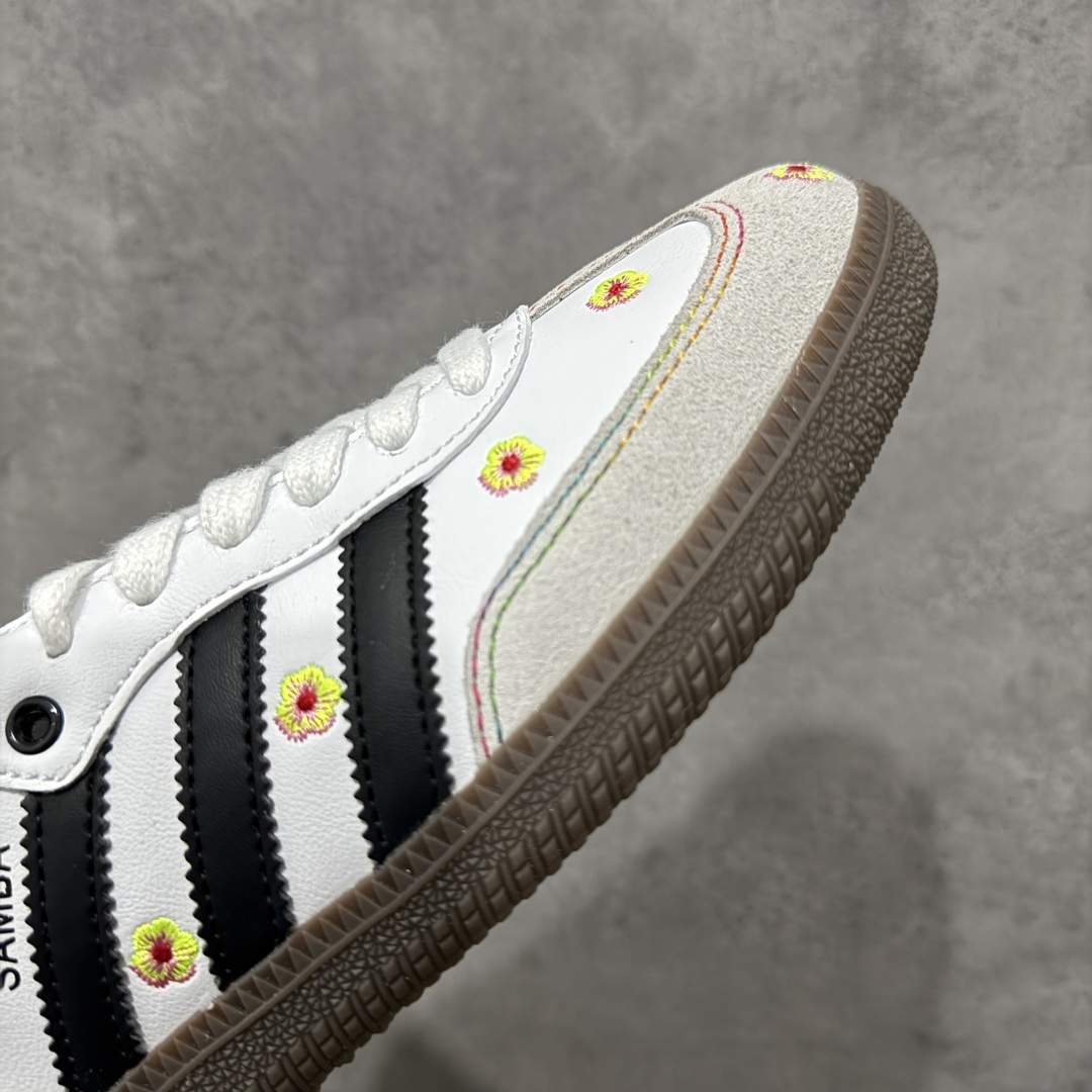 图片[6]-【定制版】Adidas originals Samba OG 灰白小花 此款以简约大方的造型设计，给人以随性休闲的时尚格调，穿着舒适轻便，运动灵活自如，蓝满足日常个性穿搭。 货号：IF4396 尺码：35 36 36.5 37 38 38.5 39 40-选品中心