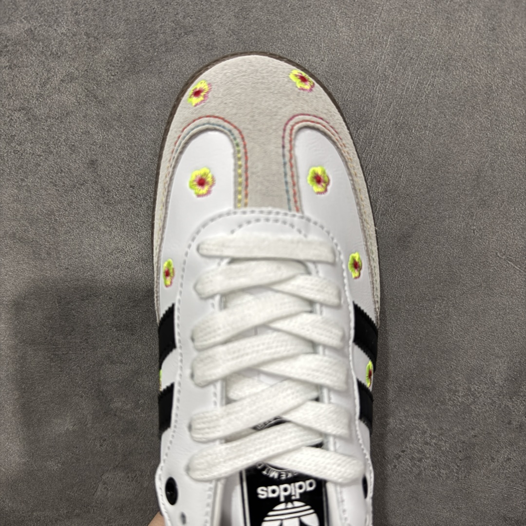 图片[5]-【定制版】Adidas originals Samba OG 灰白小花 此款以简约大方的造型设计，给人以随性休闲的时尚格调，穿着舒适轻便，运动灵活自如，蓝满足日常个性穿搭。 货号：IF4396 尺码：35 36 36.5 37 38 38.5 39 40-选品中心