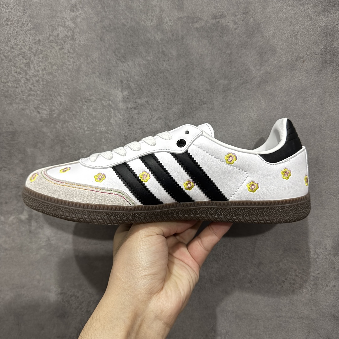 图片[2]-【定制版】Adidas originals Samba OG 灰白小花 此款以简约大方的造型设计，给人以随性休闲的时尚格调，穿着舒适轻便，运动灵活自如，蓝满足日常个性穿搭。 货号：IF4395 尺码：35 36 36.5 37 38 38.5 39 40-选品中心