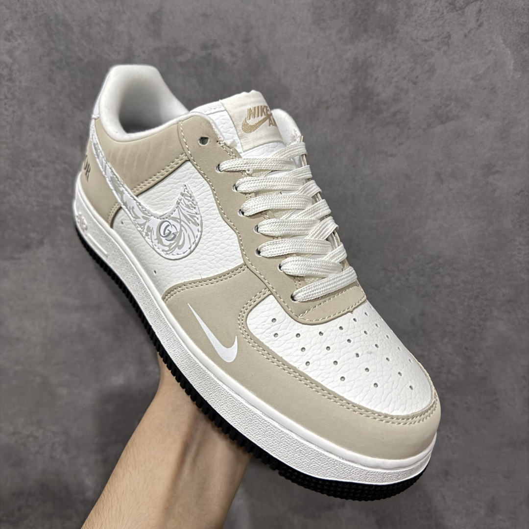 240 定制版Dior x Nike Air Force 1 Low 迪奥 x 耐克 空军一号 低帮 联名奶白黑 休闲运动板鞋 DQ6628-161-Chinese UA Cheap High Quatity Brand Clothes Bags handbags Sneakers wholesale wholesaler seller from China Factory suppliers Fashion Clothing Shoes best Quality Beautiful Price 240 定制版Dior x Nike Air Force 1 Low 迪奥 x 耐克 空军一号 低帮 联名奶白黑 休闲运动板鞋 DQ6628-161