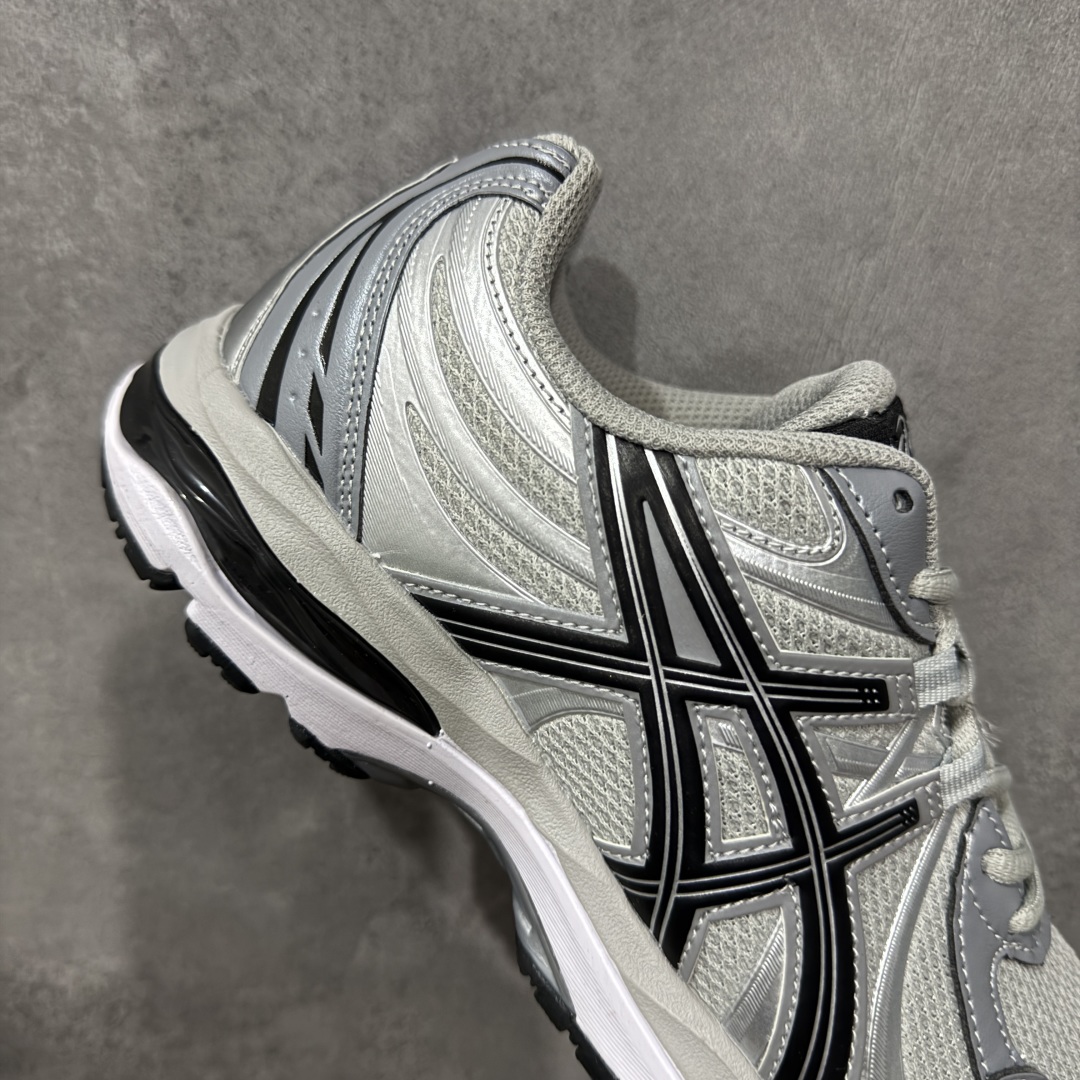 图片[7]-【公司级】Asics/亚瑟士 Gel Sekiran 防滑耐磨 缓震回弹 舒适轻便 支撑 跑鞋 ASICS的亚瑟士运动风尚系列又带来了新的惊喜，Gel Sekiran（凝胶赤炼）运动跑步鞋。这款鞋的设计灵感来自21世纪头十年和第二个十年发布的多款经典跑鞋，包括Gel Nimbus 13、Gel Cumulus 12和Gel Cumulus 17。经典鞋型的细节被巧妙地融入到这款鞋的覆面图案和网面构造中。而鞋底部分则采用了Gel Cumulus 17的鞋底系统，与复古风格的鞋面形成鲜明对比。中底采用FF BLAST™ PLUS ECO缓震材料，提供云感体验；TPU弹性体增强脚趾灵活性，橡胶发泡技术提升回弹性能。适用场景：大体重跑者或需要额外缓震支持的训练场景。 尺码： 36-45含半码 编码： AMB260270-选品中心