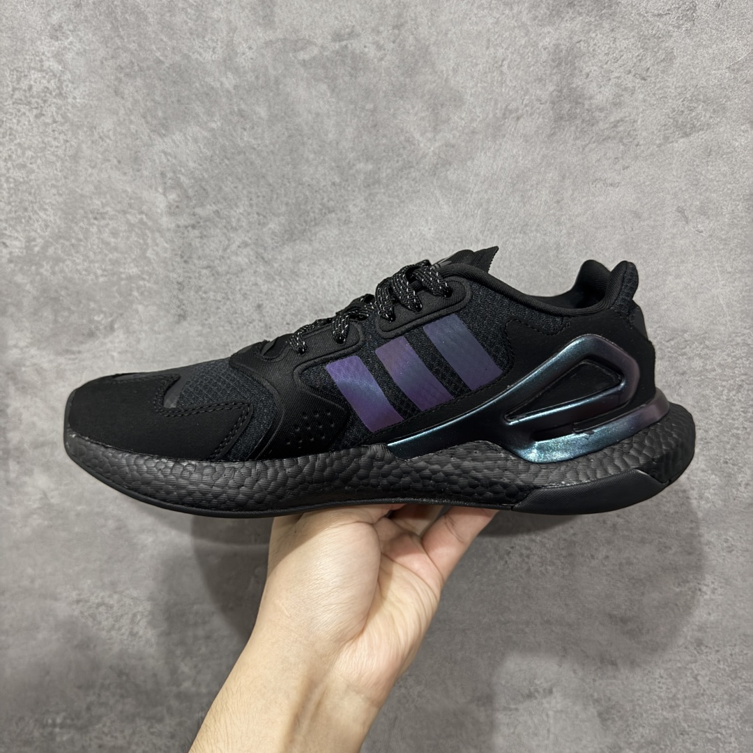 图片[2]-【公司级】阿迪达斯Adidas三叶草 Originals Day Jogger 夜行者系列高弹复古休闲运动跑鞋 原楦型数据开发纸版 网材鞋面搭配合成绒面革饰面 中底嵌入全掌Boost爆米花缓震颗粒材质,棉质脚感体验 科技全副武装，街头运动流行解码 货号：FY3015 尺码：40 40.5 41 42 42.5 43 44 45 编码：TSB210220-选品中心