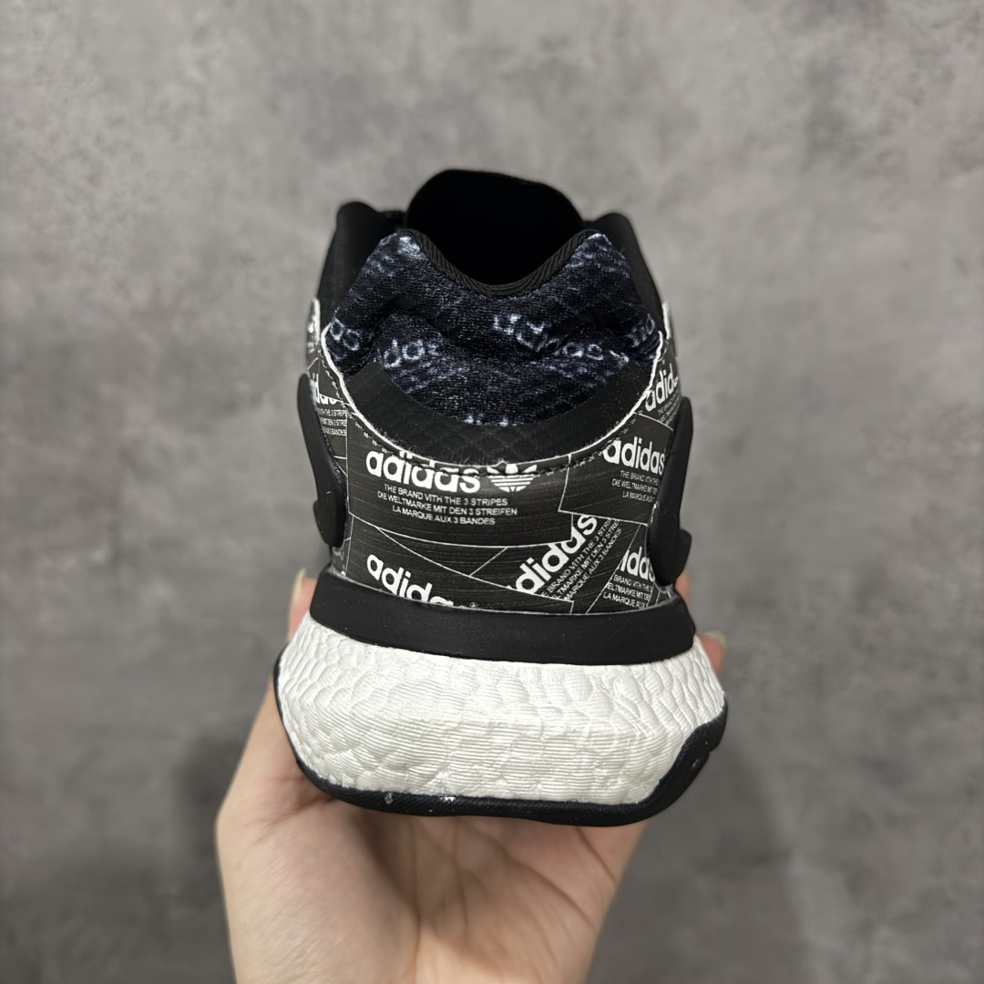 图片[4]-【公司级】阿迪达斯Adidas三叶草 Originals Day Jogger 夜行者系列高弹复古休闲运动跑鞋 原楦型数据开发纸版 网材鞋面搭配合成绒面革饰面 中底嵌入全掌Boost爆米花缓震颗粒材质,棉质脚感体验 科技全副武装，街头运动流行解码 货号：FY6167 尺码：40 40.5 41 42 42.5 43 44 45 编码：TSB210220-选品中心