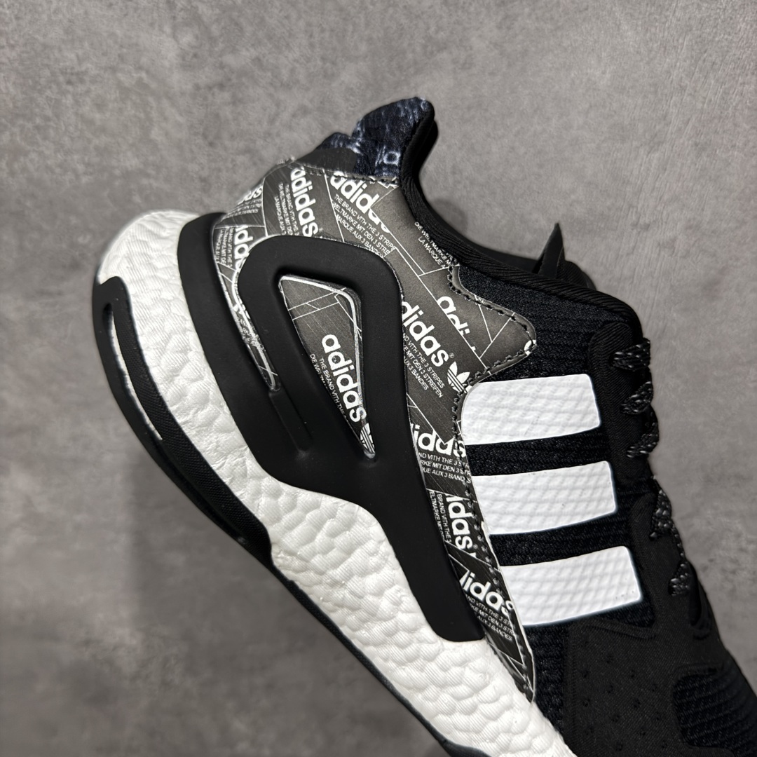 图片[7]-【公司级】阿迪达斯Adidas三叶草 Originals Day Jogger 夜行者系列高弹复古休闲运动跑鞋 原楦型数据开发纸版 网材鞋面搭配合成绒面革饰面 中底嵌入全掌Boost爆米花缓震颗粒材质,棉质脚感体验 科技全副武装，街头运动流行解码 货号：FY6167 尺码：40 40.5 41 42 42.5 43 44 45 编码：TSB210220-选品中心