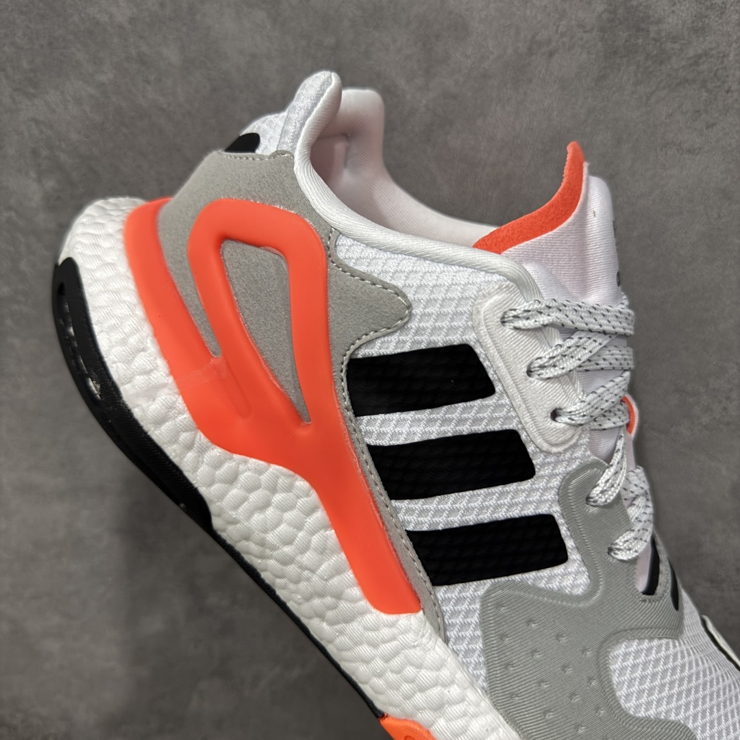 图片[7]-【公司级】阿迪达斯Adidas三叶草 Originals Day Jogger 夜行者系列高弹复古休闲运动跑鞋 原楦型数据开发纸版 网材鞋面搭配合成绒面革饰面 中底嵌入全掌Boost爆米花缓震颗粒材质,棉质脚感体验 科技全副武装，街头运动流行解码 货号：FY0237 尺码：40 40.5 41 42 42.5 43 44 45 编码：TSB210220-选品中心