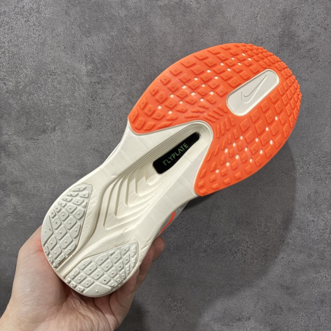 图片[9]-【公司级】Nk Zoom Fly 6 耐克超弹轻盈跑步鞋  #鞋款搭载 Flyknit 材料 打造出众弹性 易于穿脱。采用React技术 轻盈耐穿泡绵打造,铸就出众回弹的顺畅迈步体验。结合内置碳纤维板,塑就柔韧灵活的迈步体验。 货号：FN8455-105  尺码：36-46-选品中心