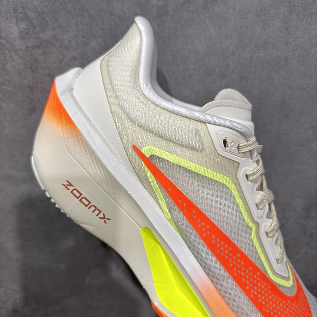 图片[7]-【公司级】Nk Zoom Fly 6 耐克超弹轻盈跑步鞋  #鞋款搭载 Flyknit 材料 打造出众弹性 易于穿脱。采用React技术 轻盈耐穿泡绵打造,铸就出众回弹的顺畅迈步体验。结合内置碳纤维板,塑就柔韧灵活的迈步体验。 货号：FN8455-105  尺码：36-46-选品中心