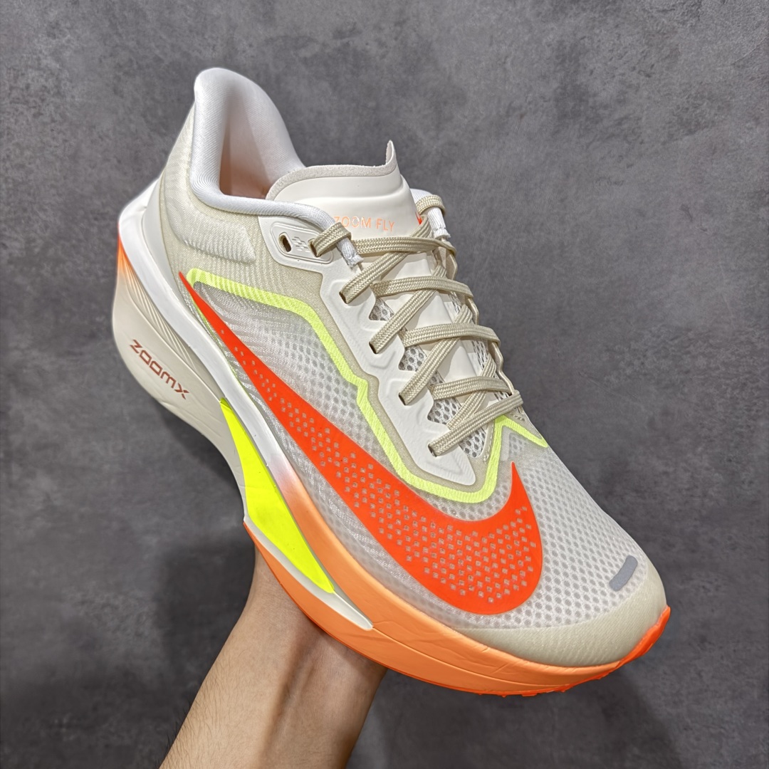 图片[3]-【公司级】Nk Zoom Fly 6 耐克超弹轻盈跑步鞋  #鞋款搭载 Flyknit 材料 打造出众弹性 易于穿脱。采用React技术 轻盈耐穿泡绵打造,铸就出众回弹的顺畅迈步体验。结合内置碳纤维板,塑就柔韧灵活的迈步体验。 货号：FN8455-105  尺码：36-46-选品中心