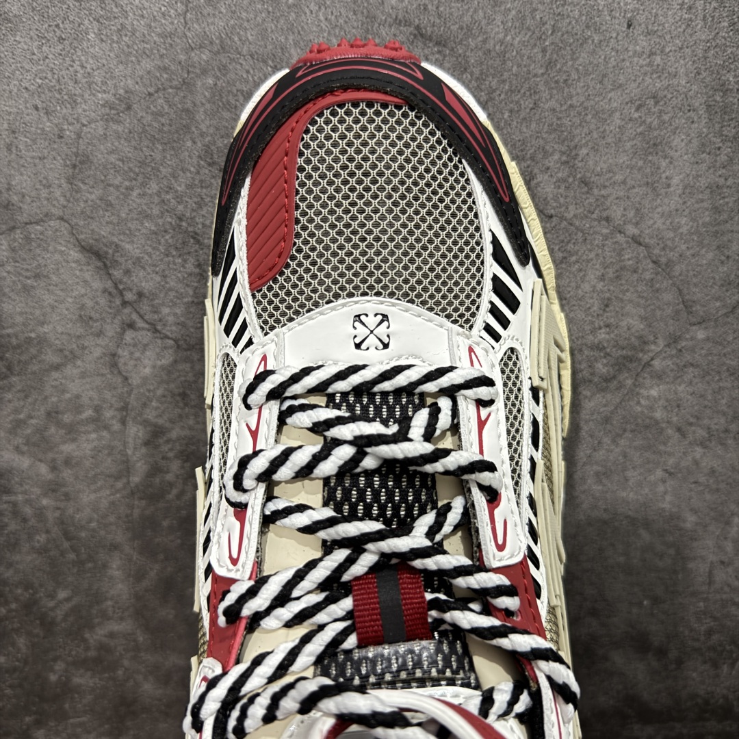  
【纯原】Off-White 2024年OW最新款跑鞋 
百分百原盒正确版 原楦原纸板数据开发 4层分