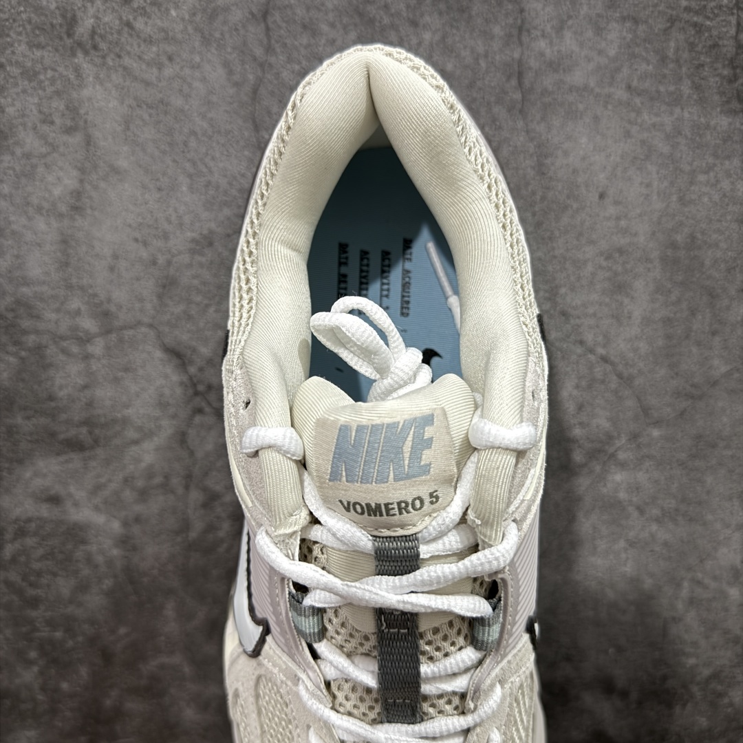  
【纯原】NK Zoom Vomero 5 
佛莫罗5代系列经典复古运动慢跑鞋 FZ3653-104
