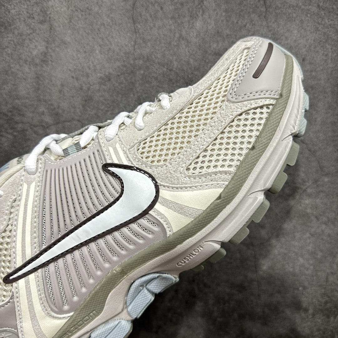  
【纯原】NK Zoom Vomero 5 
佛莫罗5代系列经典复古运动慢跑鞋 FZ3653-104
