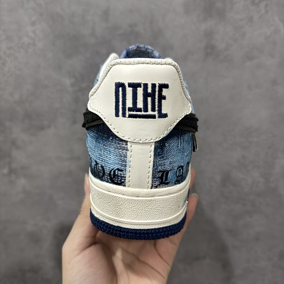  
【定制版】Nike Air Force 1 Low 07 蓝白牛仔补丁
原楦头原纸板 打造纯正低帮空