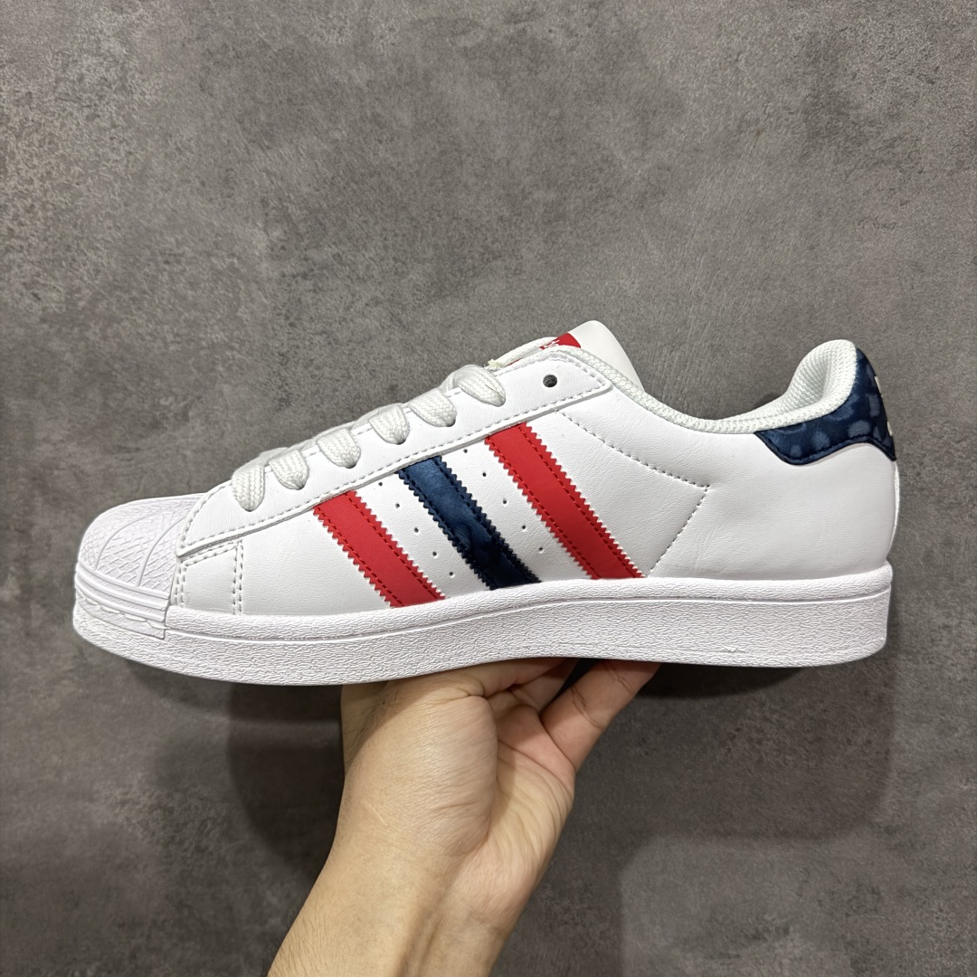  
【定制版】AD Originals Superstar x 贝壳头 MLB
采用全新头层拼接皮革材质