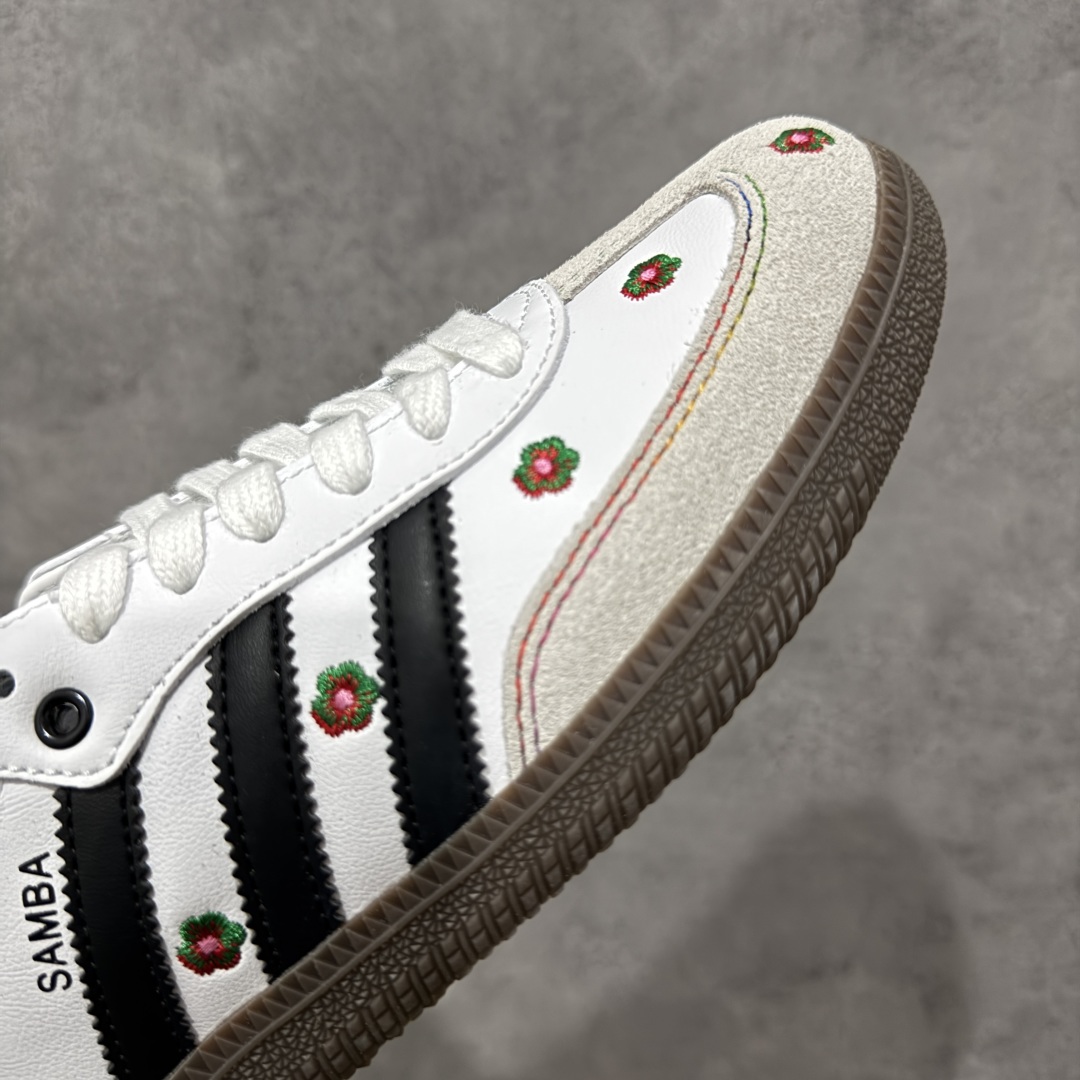  
【定制版】Adidas originals Samba OG 灰白小花
此款以简约大方的造型设计，给