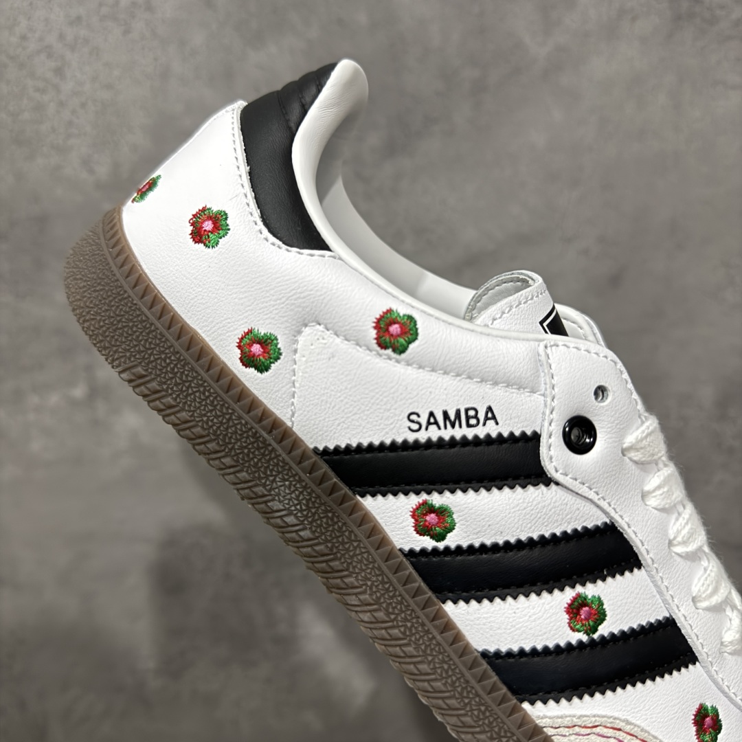 
【定制版】Adidas originals Samba OG 灰白小花
此款以简约大方的造型设计，给