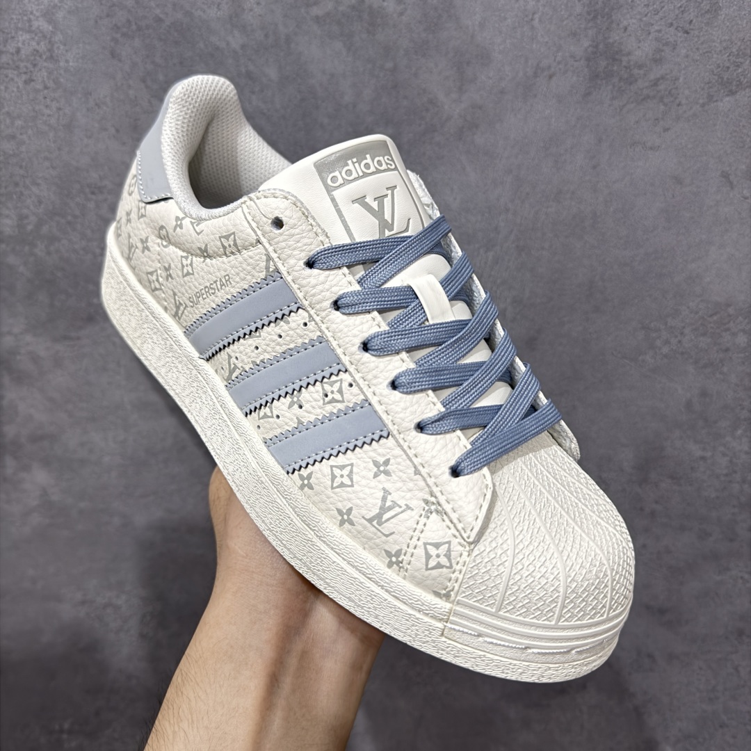  
【定制版】AD Originals Superstar x Louis Vuitton 米灰
采用全