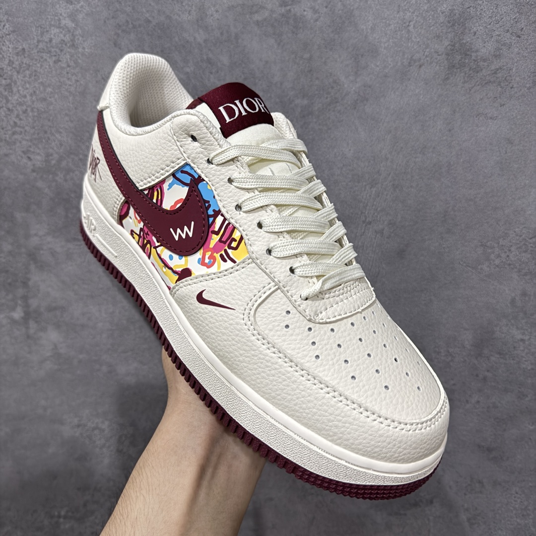  
【定制版】Nike Air Force 1 Low 07 x DIOR 白红小勾
原楦头原纸板 打造