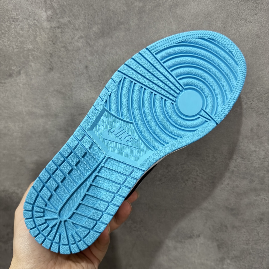 图片[9]-【S版性价比】Air Jordan 1 Low 白蓝 AJ1乔1低帮休闲板鞋 同步官方配色 头层皮打造 原鞋原档案开发 原档冲孔鞋头 正确满胶鞋垫 四线拉帮 原厂织唛标 鞋舌高弹海绵填充。 货号：553558 149 尺码： 36 36.5 37.5 38 38.5 39 40 40.5 41 42 42.5 43 44 45 46-选品中心