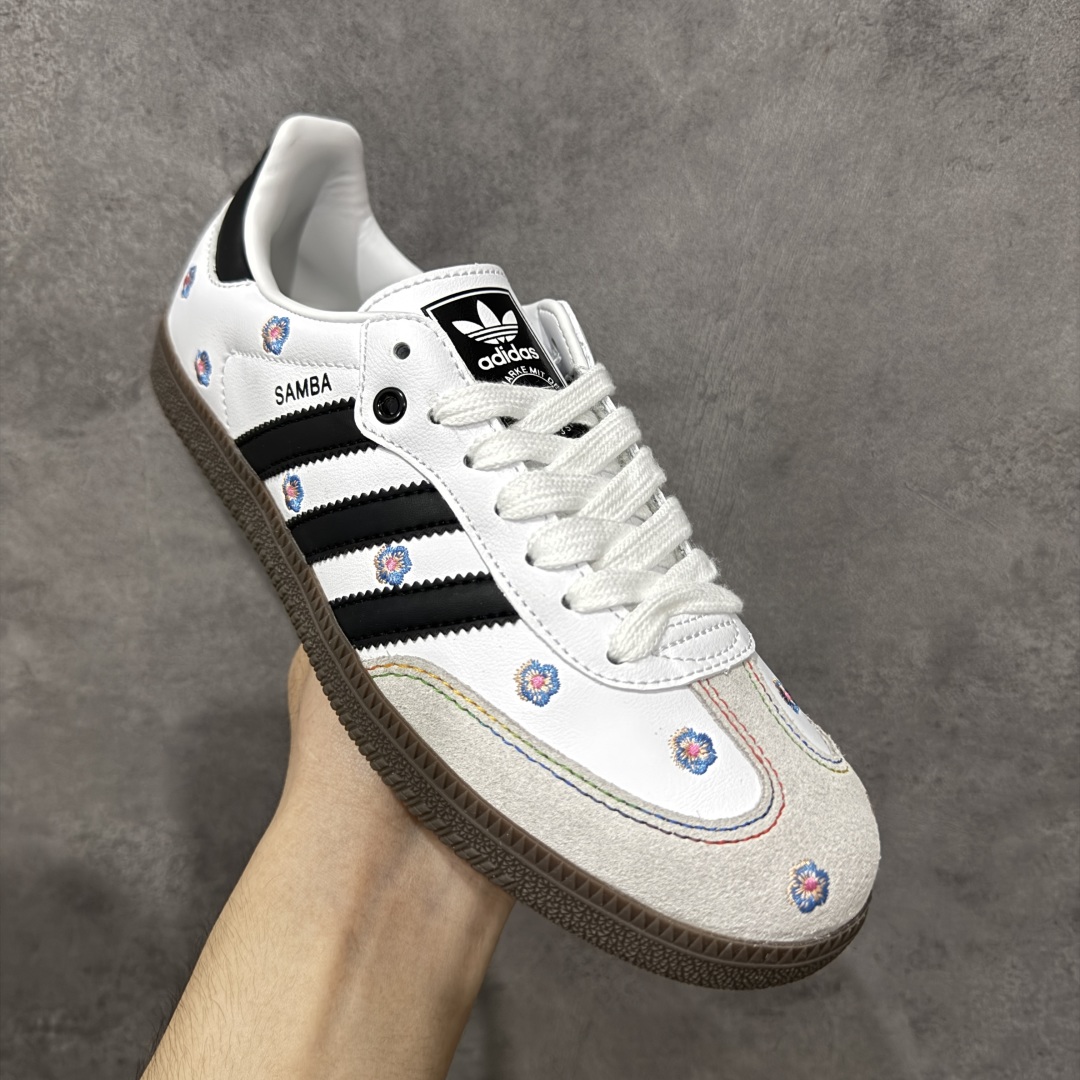 图片[3]-【定制版】Adidas originals Samba OG 灰白小花 此款以简约大方的造型设计，给人以随性休闲的时尚格调，穿着舒适轻便，运动灵活自如，蓝满足日常个性穿搭。 货号：IF4392 尺码：35 36 36.5 37 38 38.5 39 40-选品中心