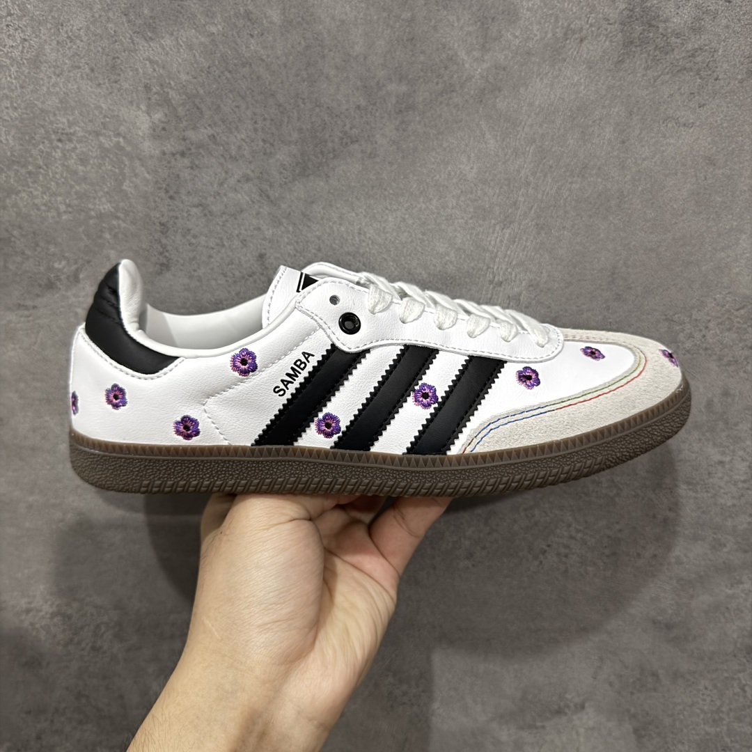 【定制版】Adidas originals Samba OG 灰白小花 此款以简约大方的造型设计,给人以随性休闲的时尚格调,穿着舒适轻便,运动灵活自如,蓝满足日常个性穿搭。 货号:IF4390 尺码:35 36 36.5 37 38 38.5 39 40-选品中心