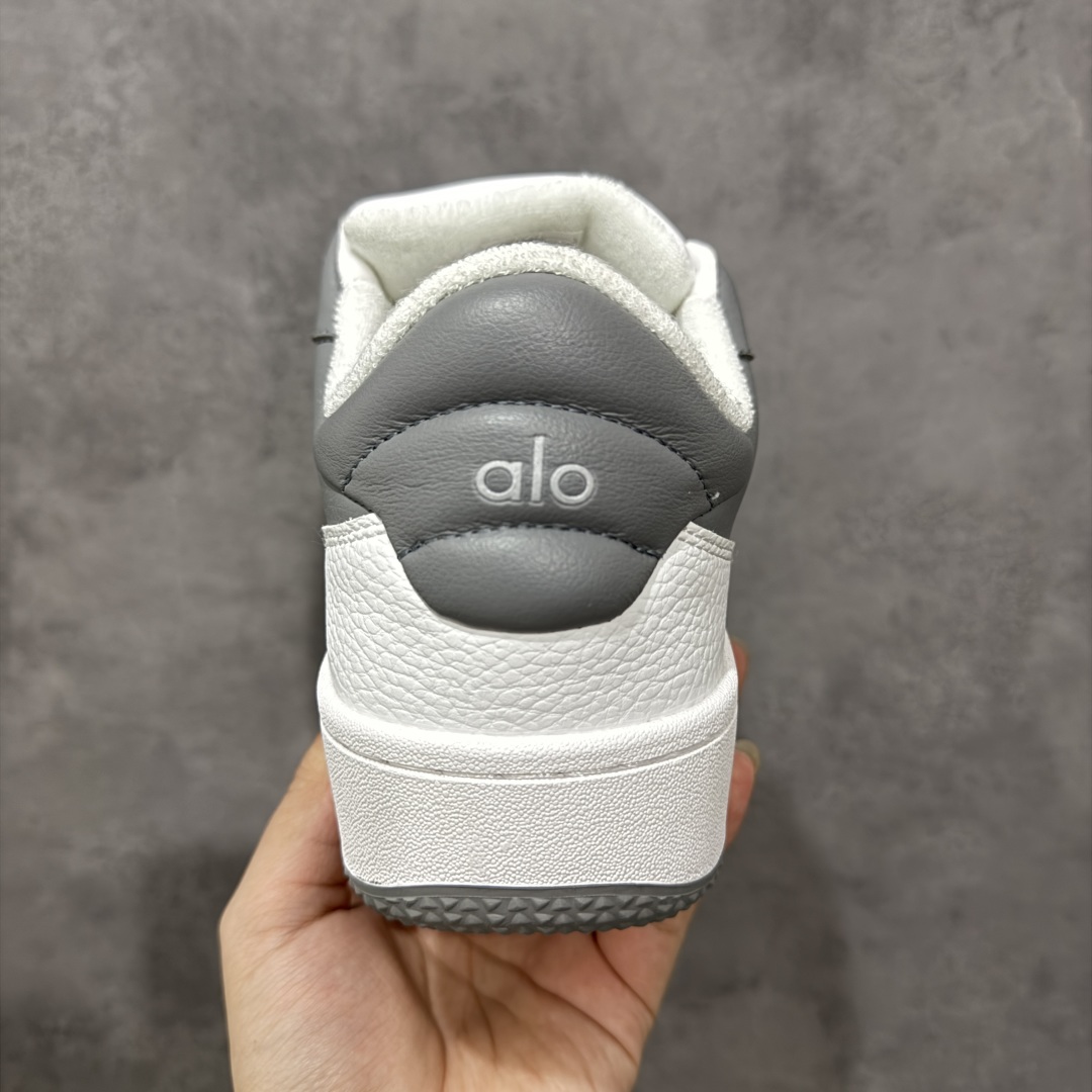 图片[4]-【顶级K版】Alo Yoga Recovery Mode 舒适简约 防滑耐磨 低帮 板鞋 男女同款 25s 春夏新款 小白鞋厚底舒适休闲款 alo比耐克更懂女生！上脚超级百搭！而且超级舒适！是厚底款但是上脚一点都不沉重！ 非常轻便！套上袜套搭配更好看！而且还是明星同款推荐～上脚增高显腿细！ 超级适合我们小个子女生～鞋子整体也是经典的拼色撞色设计搭配鞋面细腻的真皮纹路肌理感！！ 材质：牛皮内里羊里 大底：纯天然橡胶大底 尺码：36-45-选品中心