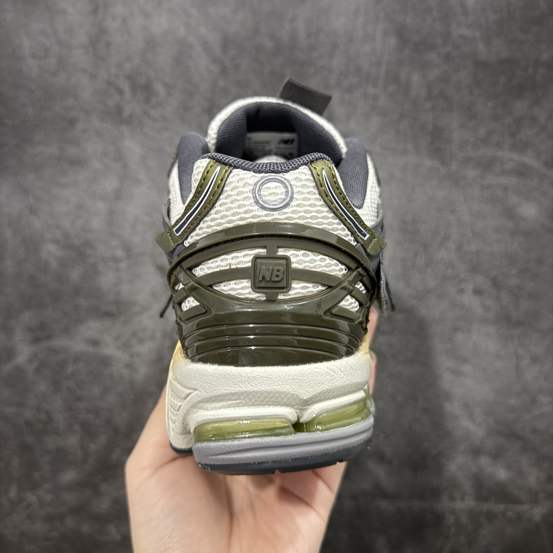 图片[2]-【GS纯原】新百伦 New Balance M1906系列 复古运动鞋单品宝藏老爹鞋 U1906ANC 高端品质 正确六层组合底 市场唯一防伪蓝光跳码鞋标💪🏻 作为NB最经典的档案鞋型之一，与2002一样，1906有着NB最成熟的技术加持和复古款式，而本次推出的版本参照2002r的定位，相信会在性价两端做出权衡。单从造型上来看，依旧是vibe风格，味道很正，细节也很酷，这双1906r无疑必能打入复古跑鞋爱好者的年度鞋款名录。 尺码：36-45半-选品中心