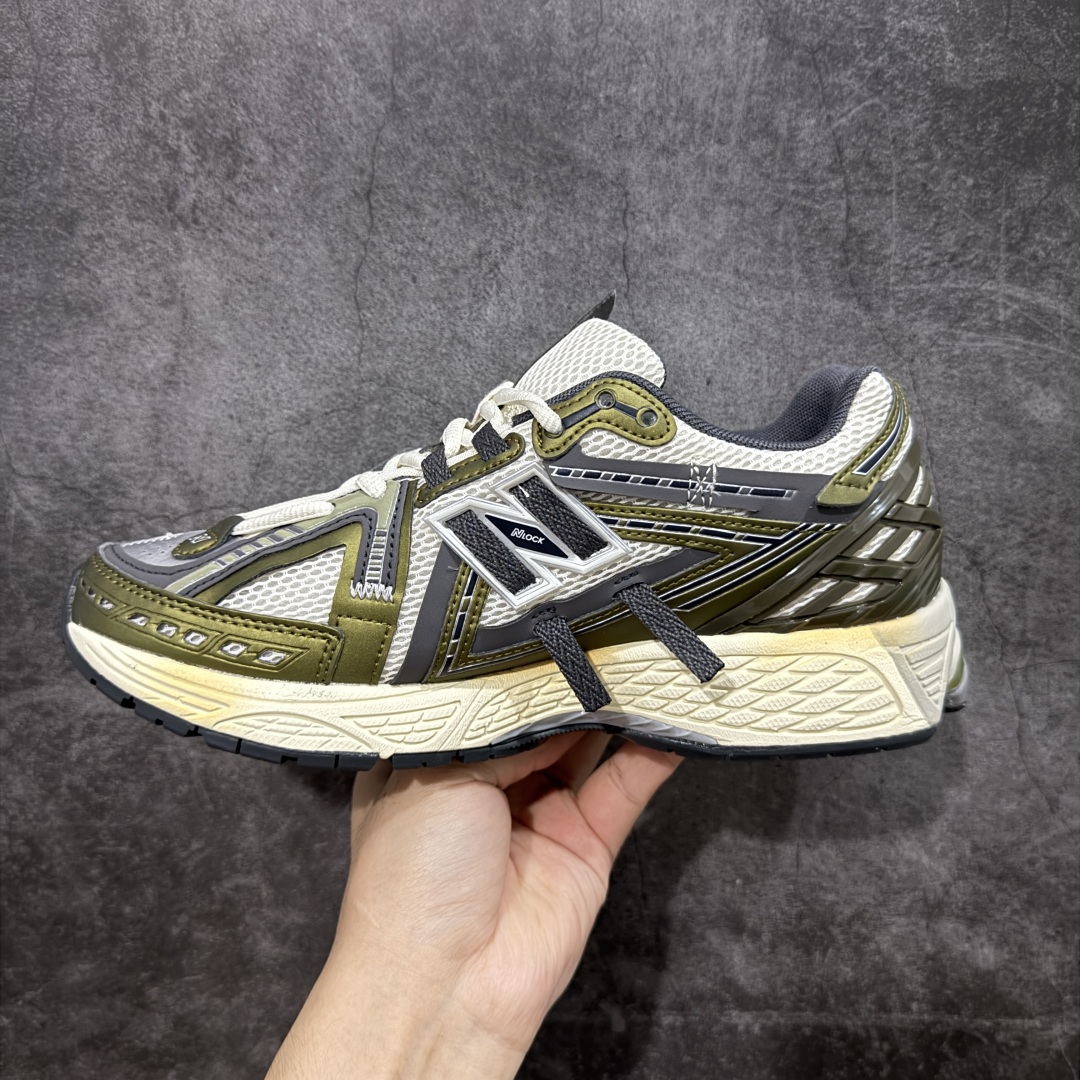 图片[3]-【GS纯原】新百伦 New Balance M1906系列 复古运动鞋单品宝藏老爹鞋 U1906ANC 高端品质 正确六层组合底 市场唯一防伪蓝光跳码鞋标💪🏻 作为NB最经典的档案鞋型之一，与2002一样，1906有着NB最成熟的技术加持和复古款式，而本次推出的版本参照2002r的定位，相信会在性价两端做出权衡。单从造型上来看，依旧是vibe风格，味道很正，细节也很酷，这双1906r无疑必能打入复古跑鞋爱好者的年度鞋款名录。 尺码：36-45半-选品中心