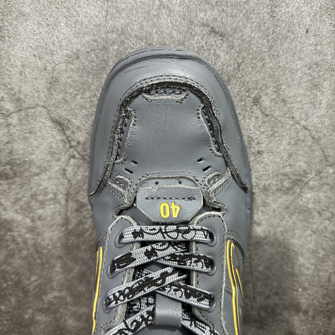  
【OK纯原版】Balenciaga Hamptons Worn-Out 巴黎世家十八18代 涤纶（聚