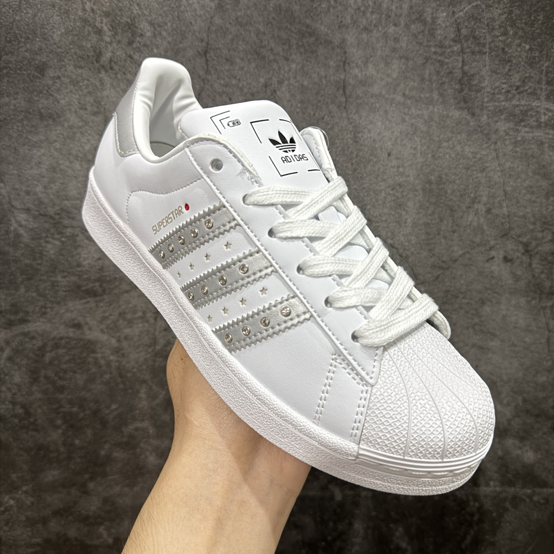    
【纯原版】Adidas Originals Superstar 全新配色 白银钻
贝壳头休闲板鞋