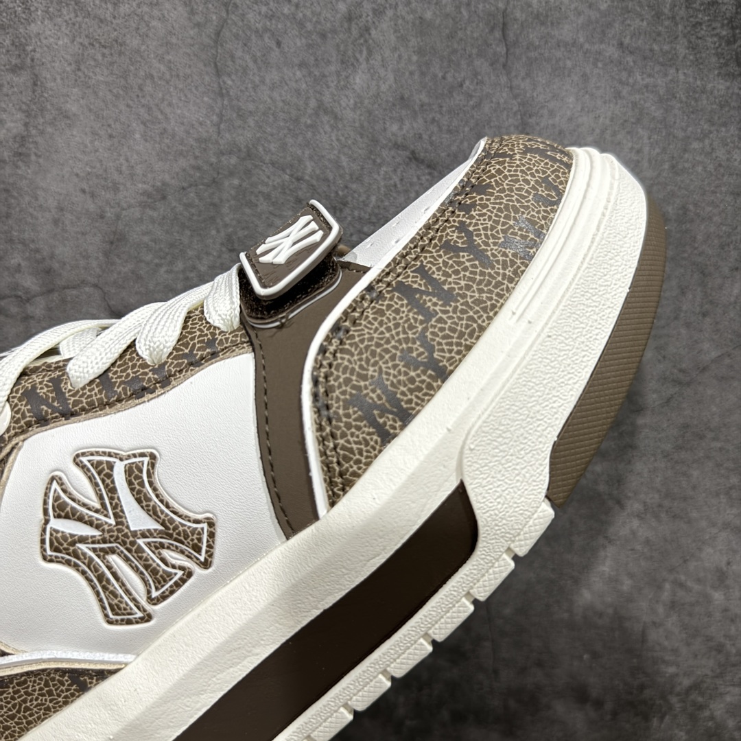 图片[6]-【纯原版】韩国洋基队NY大标潮流老爹鞋 MLB小白鞋市面上唯一顶级纯原版本 原材料打造 原楦原档案数据开发版型 完美鞋头弧度/后套收口效果🆚市面文案版本‼️ 原厂立体填充鞋舌海绵 中底注胶孔原数据开发模具大底 原厂转印标 保证不掉字 内增高6cm 原厂1：1模具开发 原厂进口纳米材质 原厂 全套手提袋 原盒雷射防伪标包装 天猫订单品质 官网尺码35 36 36.5 37.5 38 38.5 39 40 40.5 41 42 42.5 43 44 44.5 45-选品中心