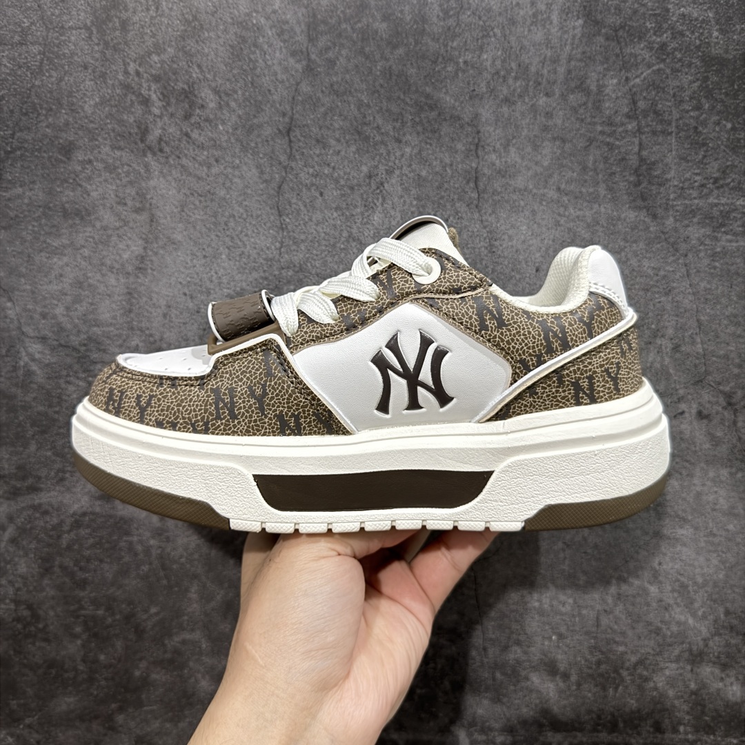 图片[2]-【纯原版】韩国洋基队NY大标潮流老爹鞋 MLB小白鞋市面上唯一顶级纯原版本 原材料打造 原楦原档案数据开发版型 完美鞋头弧度/后套收口效果🆚市面文案版本‼️ 原厂立体填充鞋舌海绵 中底注胶孔原数据开发模具大底 原厂转印标 保证不掉字 内增高6cm 原厂1：1模具开发 原厂进口纳米材质 原厂 全套手提袋 原盒雷射防伪标包装 天猫订单品质 官网尺码35 36 36.5 37.5 38 38.5 39 40 40.5 41 42 42.5 43 44 44.5 45-选品中心