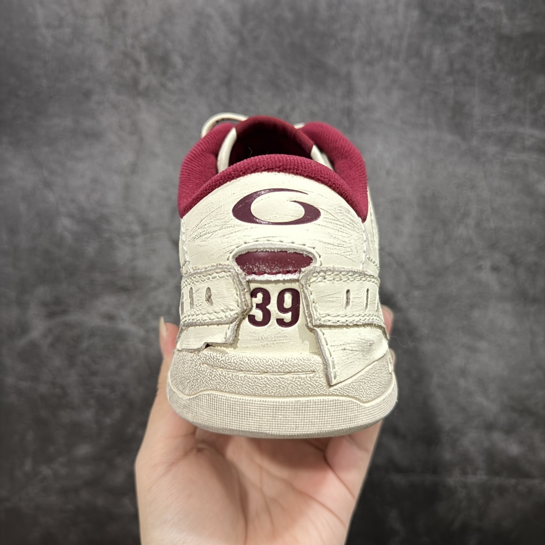 图片[4]-【莞顶礼盒版】Balenciag 巴黎世家18代 最新Hamptons系列 情侣款 破损 做旧 休闲 运动鞋 莞产出品 非工厂出货 品质细节比工厂版本都要好很多 自行对比 原版购入开发做货 配送专柜精美包装手提袋🛍📦 ▪️面料： 原版定制进口头层牛皮 ▪️内里：进口透气毛巾绒里 ▪️鞋底：原版开模防滑橡胶材质 ▪️底厚：3CM ▪️尺码： 女款35-41 / 男款39-45-选品中心