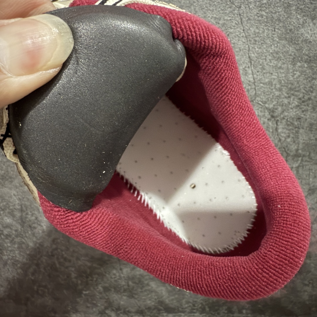 图片[8]-【莞顶礼盒版】Balenciag 巴黎世家18代 最新Hamptons系列 情侣款 破损 做旧 休闲 运动鞋 莞产出品 非工厂出货 品质细节比工厂版本都要好很多 自行对比 原版购入开发做货 配送专柜精美包装手提袋🛍📦 ▪️面料： 原版定制进口头层牛皮 ▪️内里：进口透气毛巾绒里 ▪️鞋底：原版开模防滑橡胶材质 ▪️底厚：3CM ▪️尺码： 女款35-41 / 男款39-45-选品中心