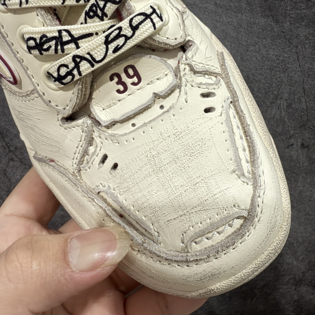 图片[5]-【莞顶礼盒版】Balenciag 巴黎世家18代 最新Hamptons系列 情侣款 破损 做旧 休闲 运动鞋 莞产出品 非工厂出货 品质细节比工厂版本都要好很多 自行对比 原版购入开发做货 配送专柜精美包装手提袋🛍📦 ▪️面料： 原版定制进口头层牛皮 ▪️内里：进口透气毛巾绒里 ▪️鞋底：原版开模防滑橡胶材质 ▪️底厚：3CM ▪️尺码： 女款35-41 / 男款39-45-选品中心