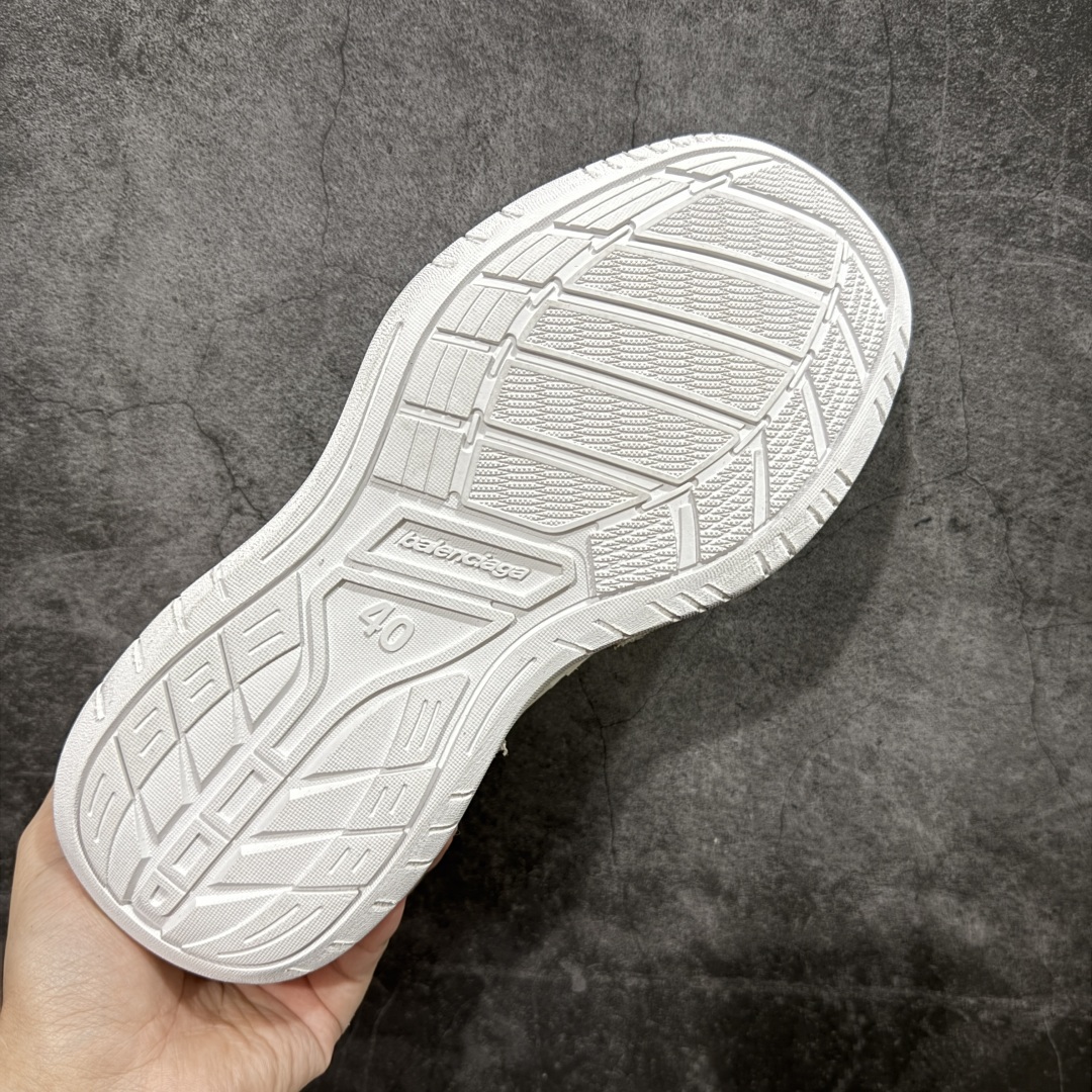 图片[9]-【莞顶礼盒版】Balenciag 巴黎世家18代 最新Hamptons系列 情侣款 破损 做旧 休闲 运动鞋 莞产出品 非工厂出货 品质细节比工厂版本都要好很多 自行对比 原版购入开发做货 配送专柜精美包装手提袋🛍📦 ▪️面料： 原版定制进口头层牛皮 ▪️内里：进口透气毛巾绒里 ▪️鞋底：原版开模防滑橡胶材质 ▪️底厚：3CM ▪️尺码： 女款35-41 / 男款39-45-选品中心