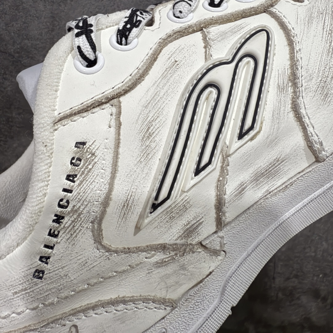 图片[3]-【莞顶礼盒版】Balenciag 巴黎世家18代 最新Hamptons系列 情侣款 破损 做旧 休闲 运动鞋 莞产出品 非工厂出货 品质细节比工厂版本都要好很多 自行对比 原版购入开发做货 配送专柜精美包装手提袋🛍📦 ▪️面料： 原版定制进口头层牛皮 ▪️内里：进口透气毛巾绒里 ▪️鞋底：原版开模防滑橡胶材质 ▪️底厚：3CM ▪️尺码： 女款35-41 / 男款39-45-选品中心