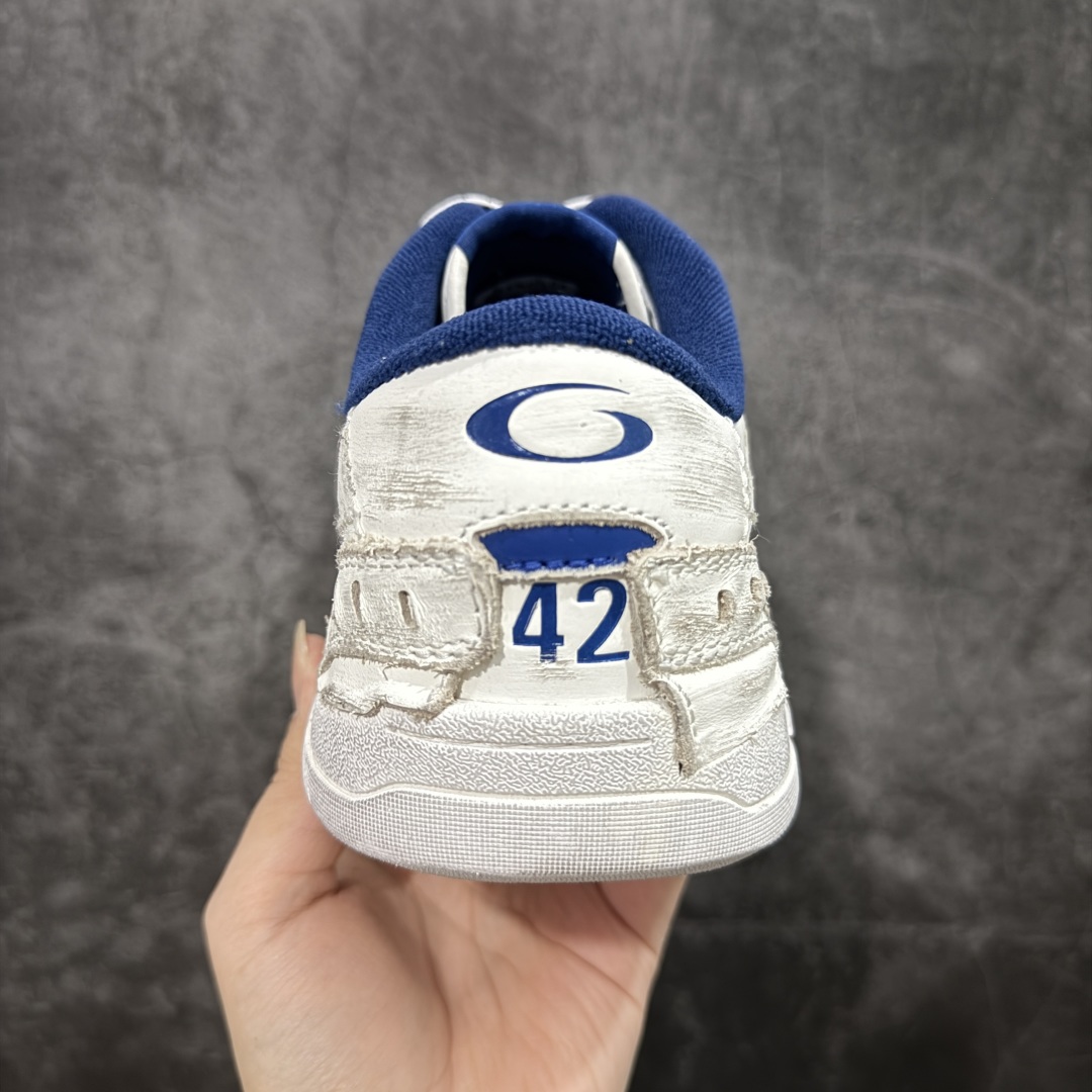 图片[4]-【莞顶礼盒版】Balenciag 巴黎世家18代 最新Hamptons系列 情侣款 破损 做旧 休闲 运动鞋 莞产出品 非工厂出货 品质细节比工厂版本都要好很多 自行对比 原版购入开发做货 配送专柜精美包装手提袋🛍📦 ▪️面料： 原版定制进口头层牛皮 ▪️内里：进口透气毛巾绒里 ▪️鞋底：原版开模防滑橡胶材质 ▪️底厚：3CM ▪️尺码： 女款35-41 / 男款39-45-选品中心