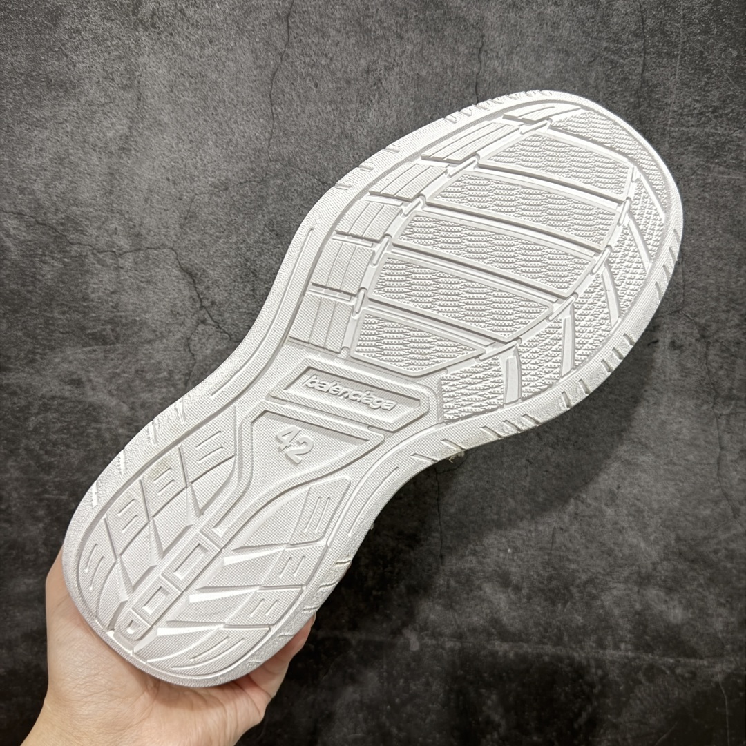 图片[9]-【莞顶礼盒版】Balenciag 巴黎世家18代 最新Hamptons系列 情侣款 破损 做旧 休闲 运动鞋 莞产出品 非工厂出货 品质细节比工厂版本都要好很多 自行对比 原版购入开发做货 配送专柜精美包装手提袋🛍📦 ▪️面料： 原版定制进口头层牛皮 ▪️内里：进口透气毛巾绒里 ▪️鞋底：原版开模防滑橡胶材质 ▪️底厚：3CM ▪️尺码： 女款35-41 / 男款39-45-选品中心