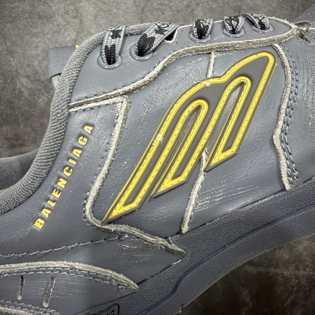 图片[3]-【莞顶礼盒版】Balenciag 巴黎世家18代 最新Hamptons系列 情侣款 破损 做旧 休闲 运动鞋 莞产出品 非工厂出货 品质细节比工厂版本都要好很多 自行对比 原版购入开发做货 配送专柜精美包装手提袋🛍📦 ▪️面料： 原版定制进口头层牛皮 ▪️内里：进口透气毛巾绒里 ▪️鞋底：原版开模防滑橡胶材质 ▪️底厚：3CM ▪️尺码： 女款35-41 / 男款39-45-选品中心