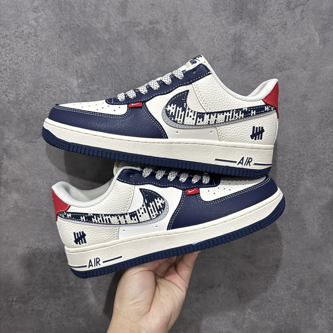 图片[9]-【定制版】NIke Air Force 1 \’07 Low “UN联名——多彩蓝红拼接”空军一号 低帮 运动鞋 休闲鞋 折边针车 工艺难度大 原楦头原纸板 原装鞋盒 定制五金配件 内置全掌气垫 原厂鞋底 货号：JP8028-005 尺码：36 36.5 37.5 38 38.5 39 40 40.5 41 42 42.5 43 44 44.5 45-选品中心