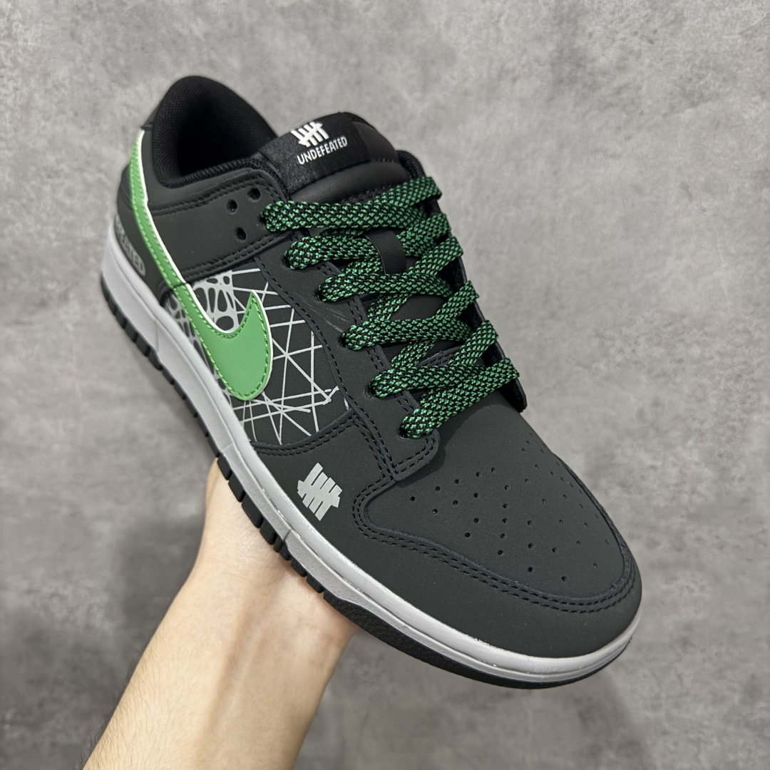 图片[3]-【定制版】Nike SB Dunk Low UN联名 创意黑绿勾 高端定制 低帮休闲板鞋  #定制鞋盒 大厂纯原品质出货 超高清洁度 皮料切割干净无任何毛边 细节完美 货号：QW5836-019  尺码：36 36.5 37.5 38 38.5 39 40 40.5 41 42 42.5 43 44 44.5 45-选品中心