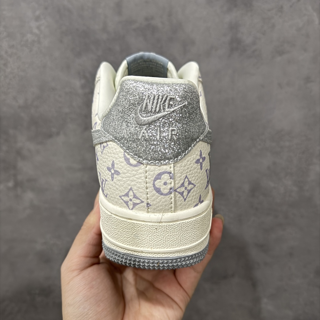 定制版NIke Air Force 1 '07 Low “LV联名——闪银勾”空军一号 低帮 运动鞋 休闲鞋  DF0188-078
