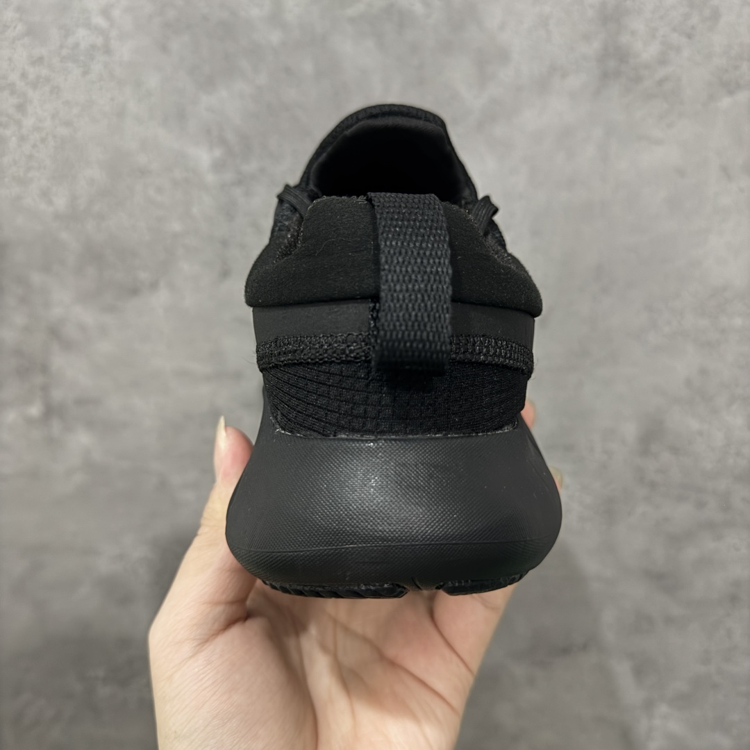 图片[4]-【公司级】Nike Free RN 5.0 Next Nature 5.0 赤足跑鞋 CZ1884-004 环保系列针织轻便透跑步鞋可缔造袜子般的贴合感受和轻盈脚感，助你在跑步、训练和日常活动之间自如切换。按重量计算，该鞋款至少含有 20% 的再生材料，集跑者喜爱的柔韧灵活性和稳固贴合设计于一身，打造出色近地感。泡绵经革新升级，轻盈柔软，回弹响应，助你舒适畅动 尺码：36 36.5 37.5 38 38.5 39 40 40.5 41 42 42.5 43 44 45-选品中心