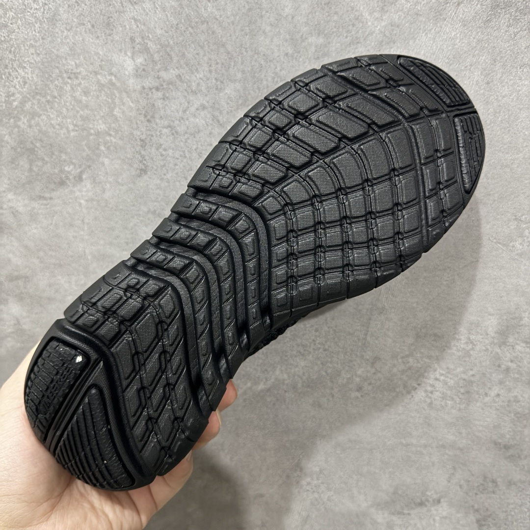 图片[9]-【公司级】Nike Free RN 5.0 Next Nature 5.0 赤足跑鞋 CZ1884-004 环保系列针织轻便透跑步鞋可缔造袜子般的贴合感受和轻盈脚感，助你在跑步、训练和日常活动之间自如切换。按重量计算，该鞋款至少含有 20% 的再生材料，集跑者喜爱的柔韧灵活性和稳固贴合设计于一身，打造出色近地感。泡绵经革新升级，轻盈柔软，回弹响应，助你舒适畅动 尺码：36 36.5 37.5 38 38.5 39 40 40.5 41 42 42.5 43 44 45-选品中心