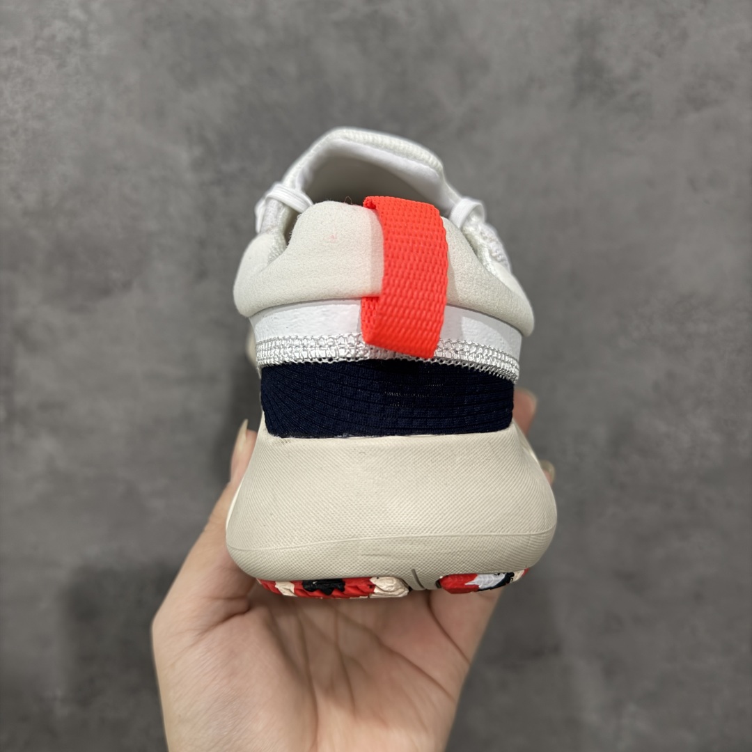 图片[4]-【公司级】Nike Free RN 5.0 Next Nature 5.0 赤足跑鞋 CZ1884-103 环保系列针织轻便透跑步鞋可缔造袜子般的贴合感受和轻盈脚感，助你在跑步、训练和日常活动之间自如切换。按重量计算，该鞋款至少含有 20% 的再生材料，集跑者喜爱的柔韧灵活性和稳固贴合设计于一身，打造出色近地感。泡绵经革新升级，轻盈柔软，回弹响应，助你舒适畅动 尺码：36 36.5 37.5 38 38.5 39 40 40.5 41 42 42.5 43 44 45-选品中心