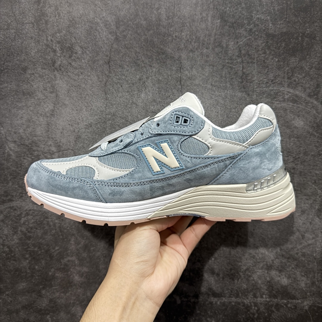  
Kith x New Balance NB992 第一代总统复古慢跑鞋 天蓝 U992KT

原鞋购