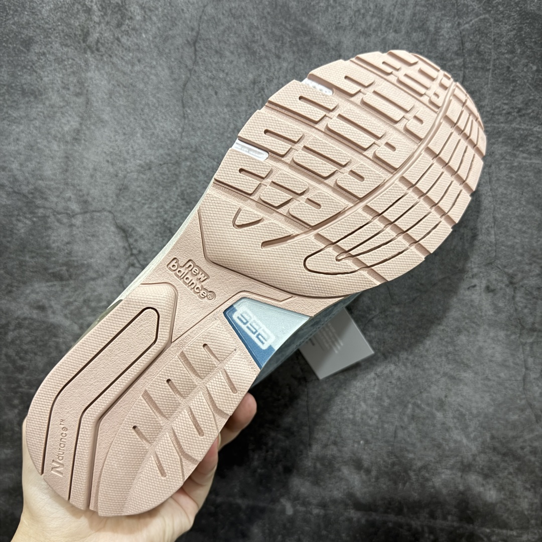 
Kith x New Balance NB992 第一代总统复古慢跑鞋 天蓝 U992KT

原鞋购