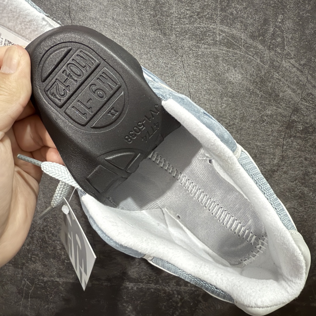  
Kith x New Balance NB992 第一代总统复古慢跑鞋 天蓝 U992KT

原鞋购