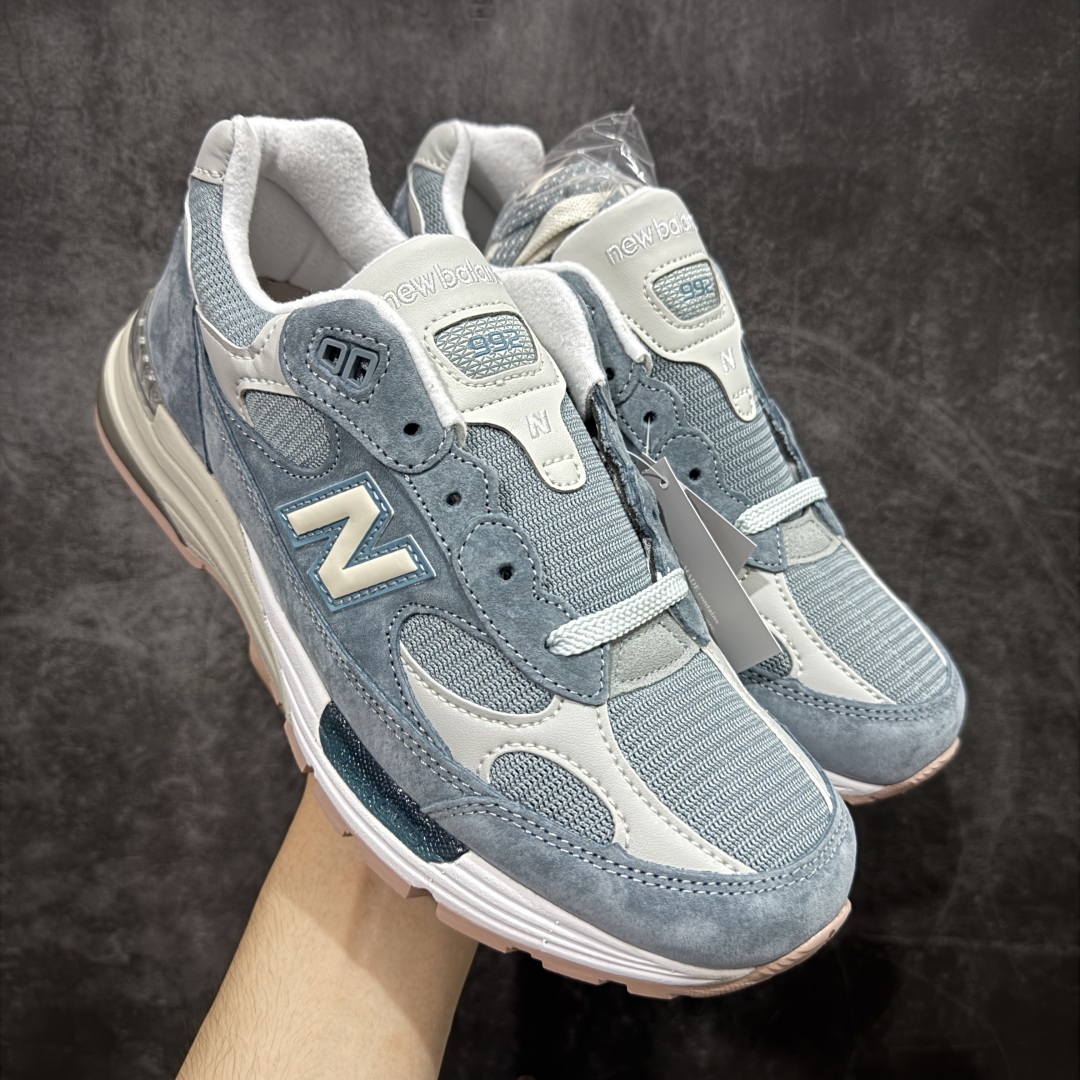  
Kith x New Balance NB992 第一代总统复古慢跑鞋 天蓝 U992KT

原鞋购